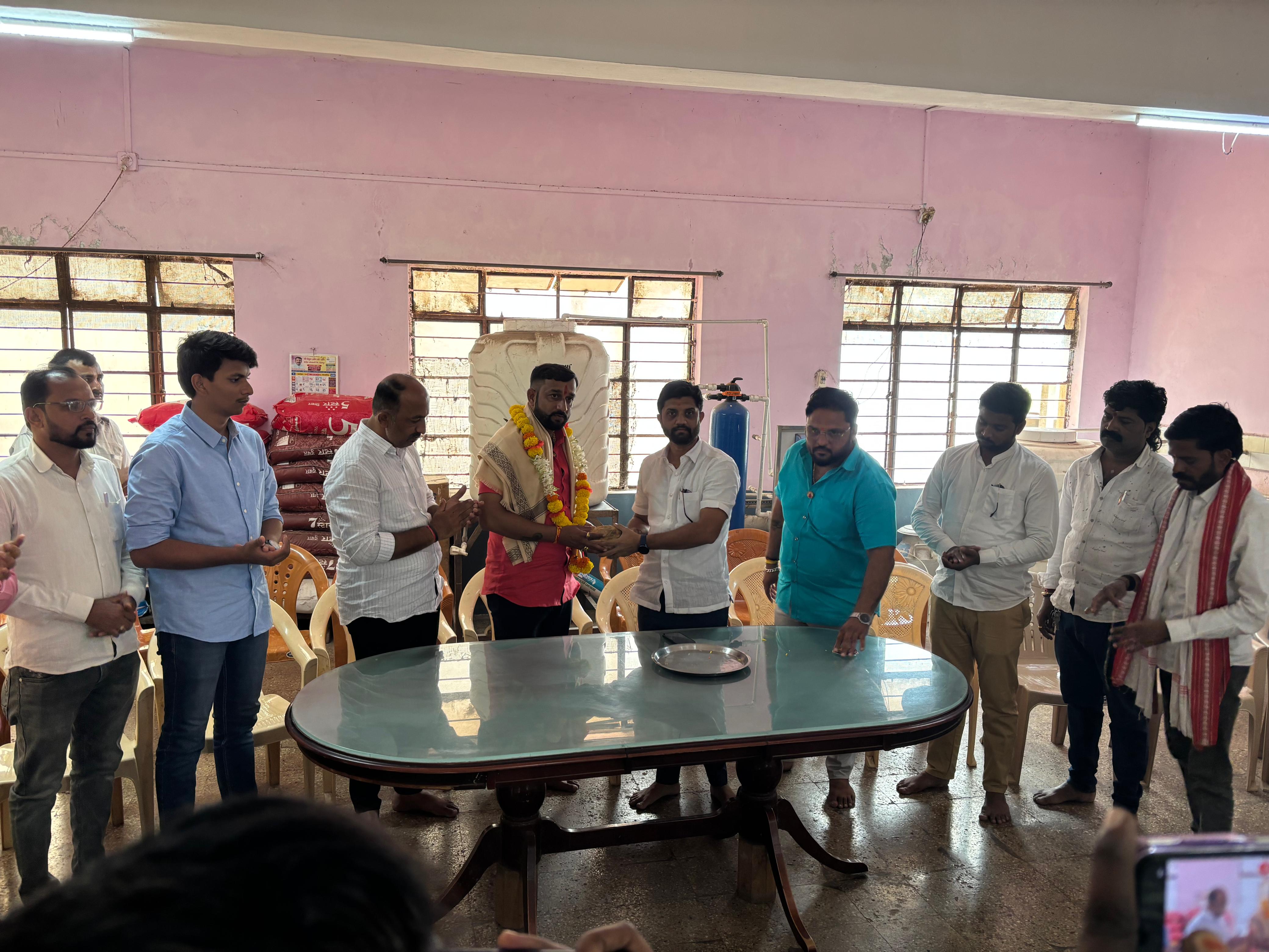 वाढदिवस साजरा